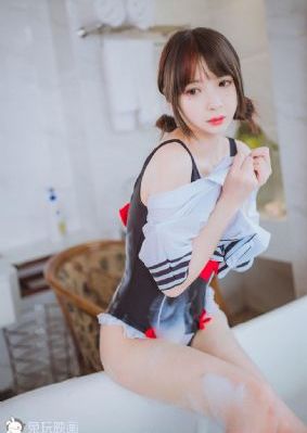 隔壁的女人