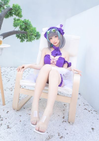 流水迢迢